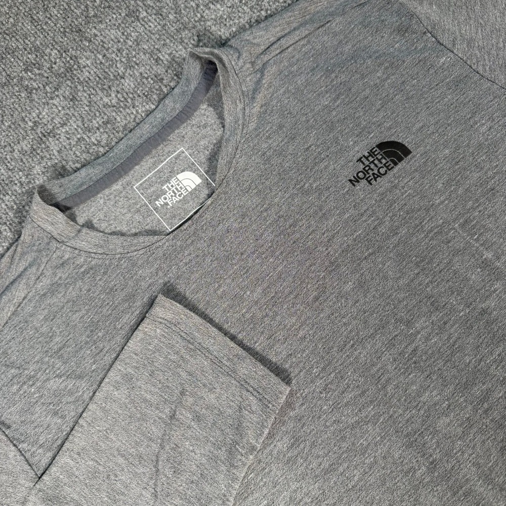 The North Face Mens Long Sleeve T-Shirt Heather Gray NF0A53BR Large #4425